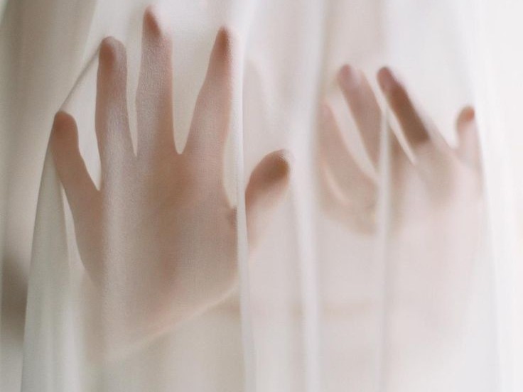 WHAT IS SENSORY PLAY? A BEGINNER'S GUIDE TO EROTIC TOUCH 1 SENSORY PLAY